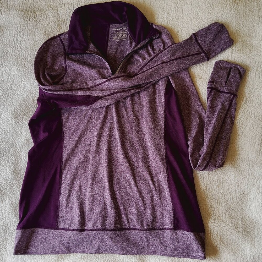 Long-sleeved Athletic top size Large